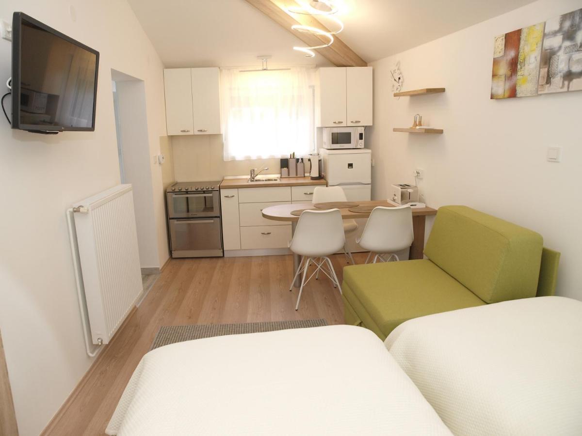 Cozy Studio Apartment Tian In Zagreb Exterior photo