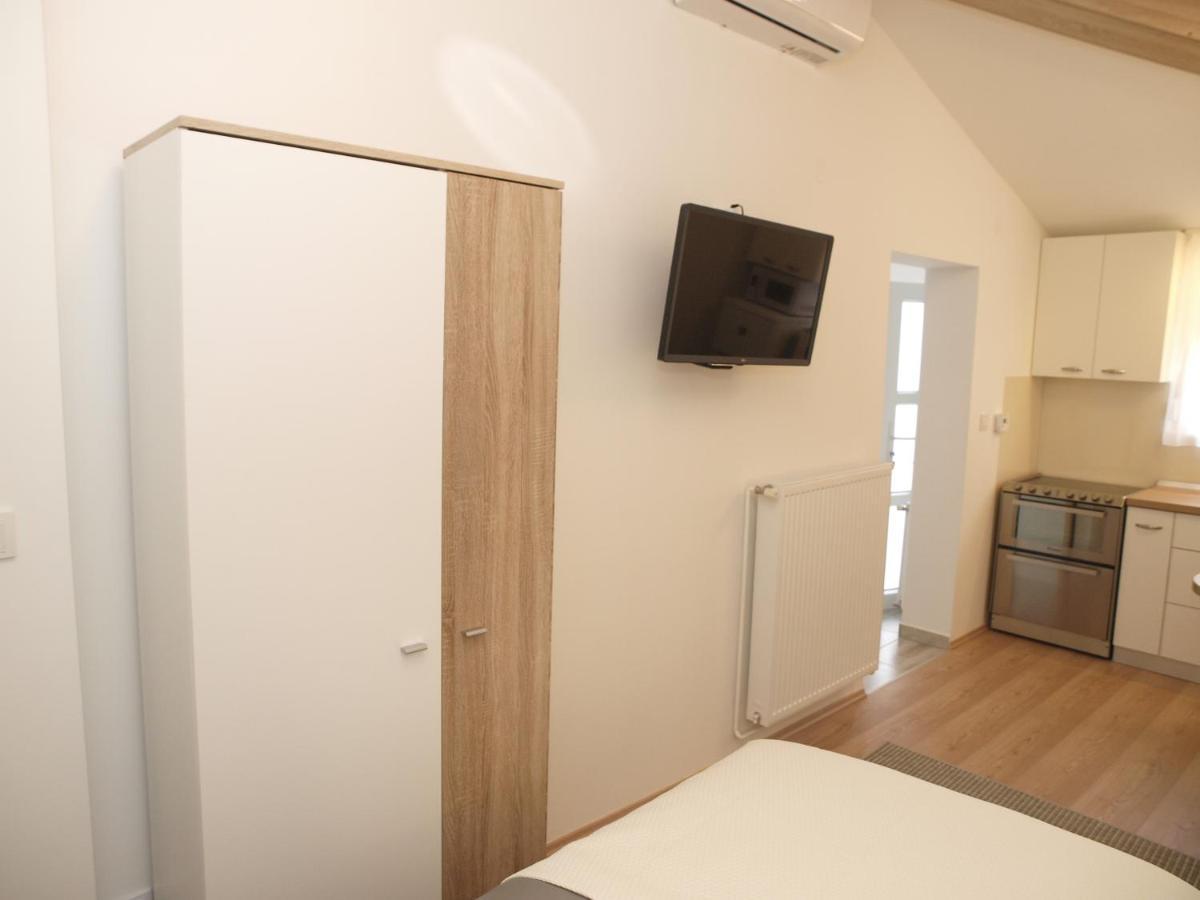 Cozy Studio Apartment Tian In Zagreb Exterior photo