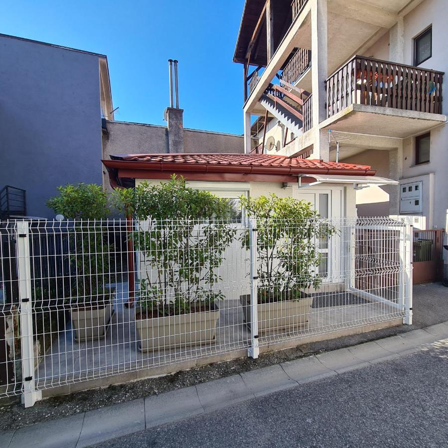Cozy Studio Apartment Tian In Zagreb Exterior photo